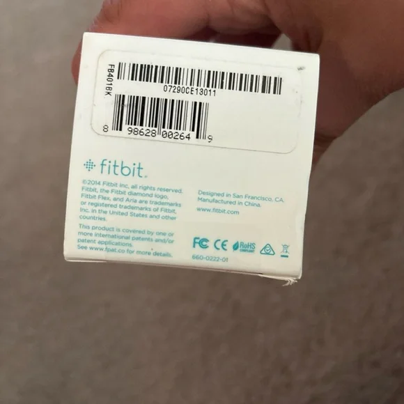 2014 Fitbit Flex *NEVER OPENED*
